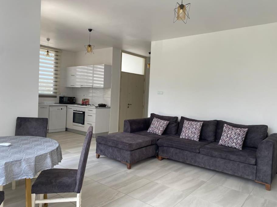Girne/Zeytinlik 2+1 Muhtesem Terasli Daire Ngoại thất bức ảnh